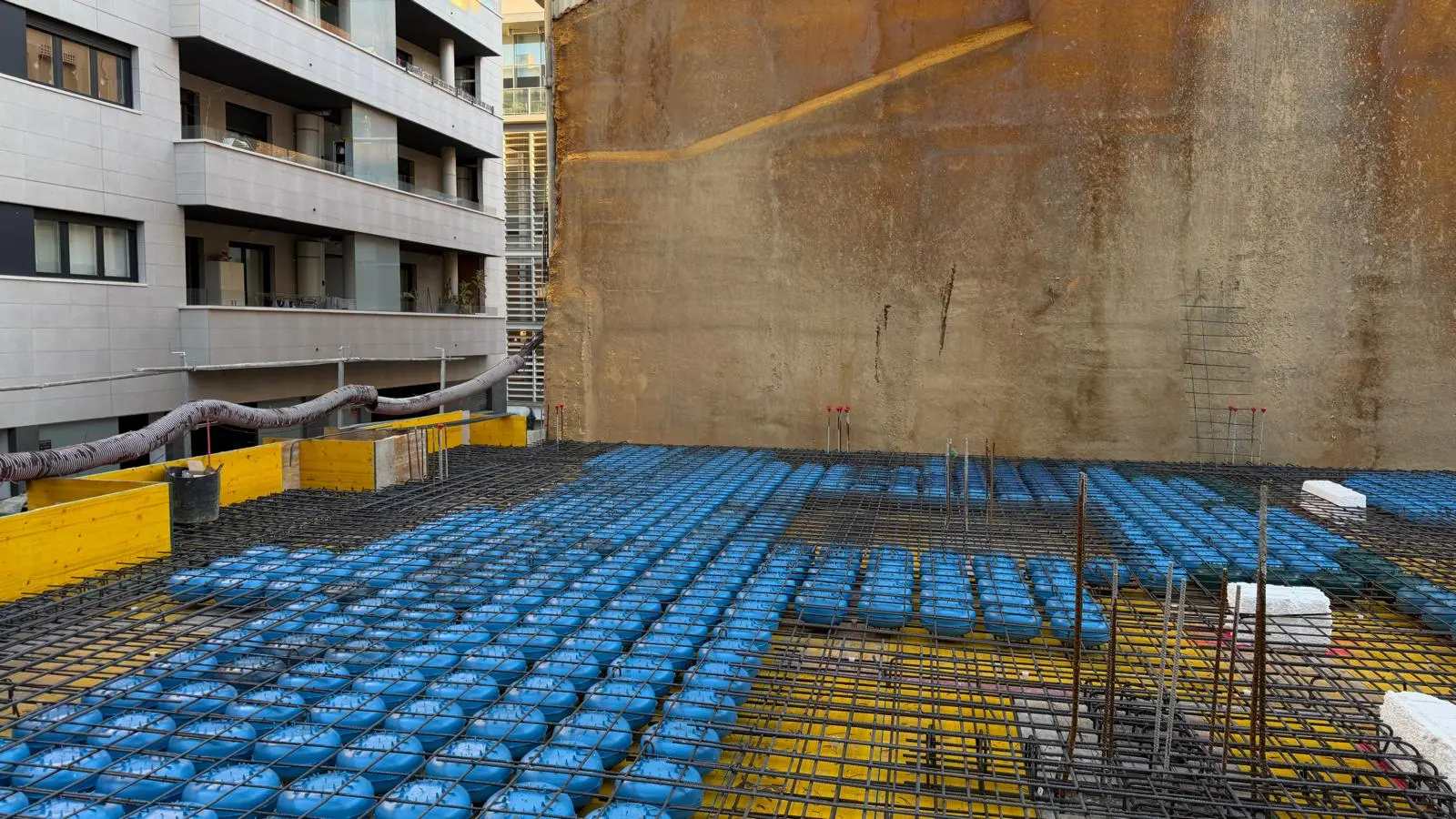Forjado reticular con casetones en obra nueva de Valencia